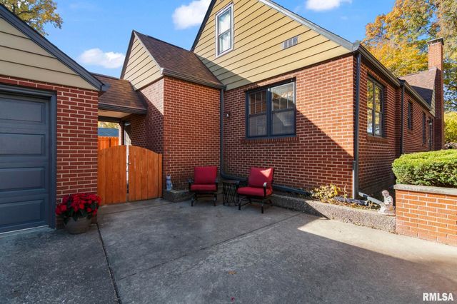 412 Outer Park Drive, Springfield, IL 62704