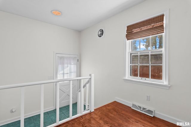 412 Outer Park Drive, Springfield, IL 62704