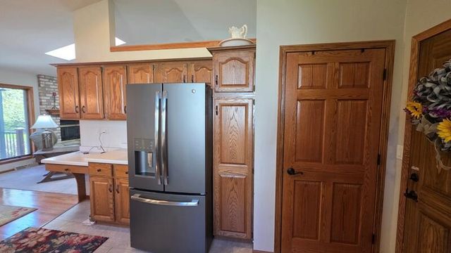 1209 Stonebridge DRIVE, Howards Grove, WI 53083