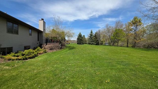 1209 Stonebridge DRIVE, Howards Grove, WI 53083
