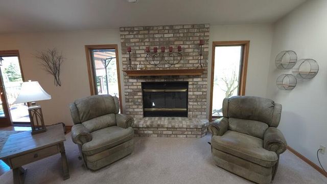 1209 Stonebridge DRIVE, Howards Grove, WI 53083