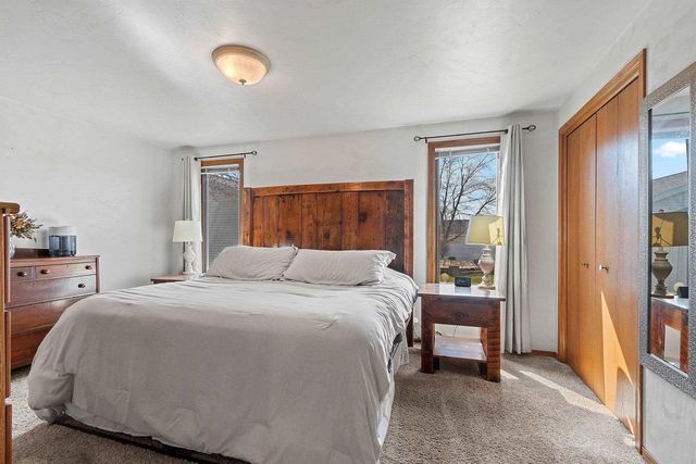 2621 GREENBRIER ROAD, Green Bay, WI 54311