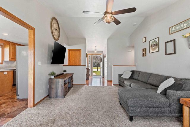 2621 GREENBRIER ROAD, Green Bay, WI 54311