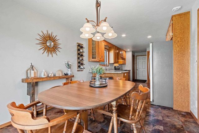 2621 GREENBRIER ROAD, Green Bay, WI 54311