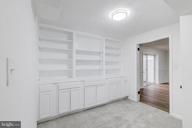 18905 RED OAK LN, Triangle, VA 22172