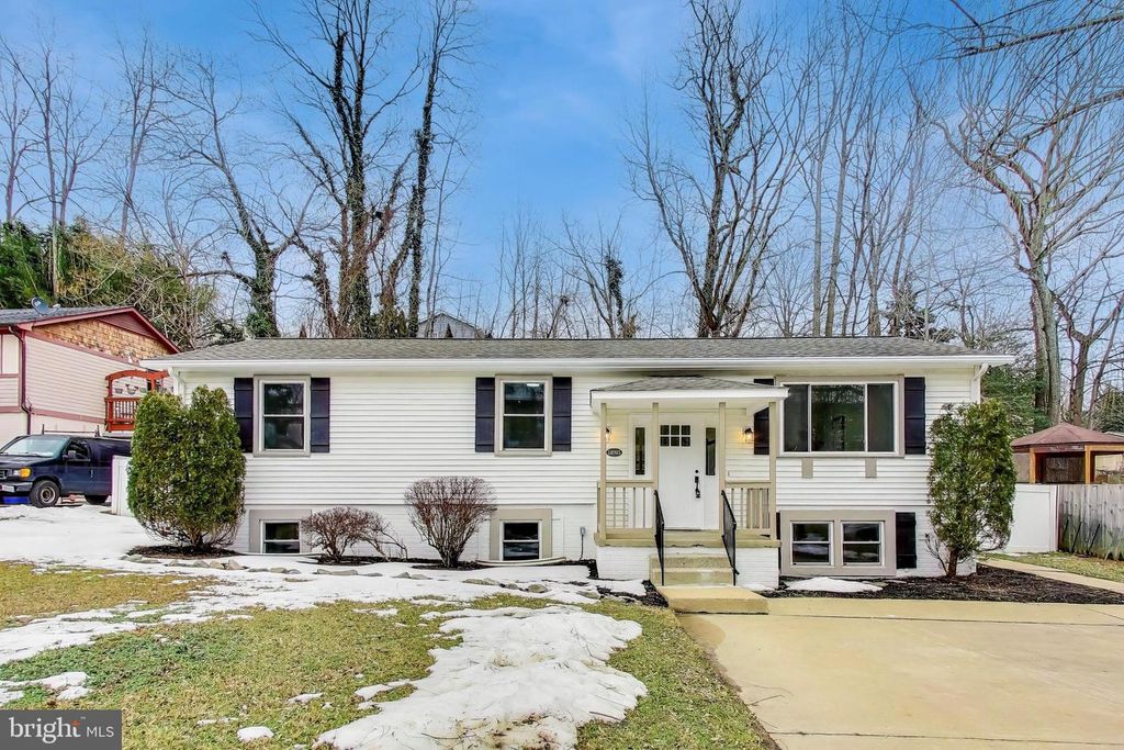 18905 RED OAK LN, Triangle, VA 22172