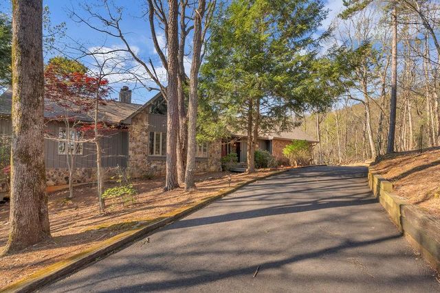 188 Tea Berry Lane, Jasper, GA 30143
