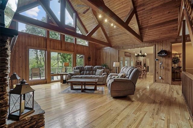 188 Tea Berry Lane, Jasper, GA 30143