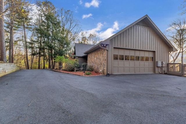 188 Tea Berry Lane, Jasper, GA 30143