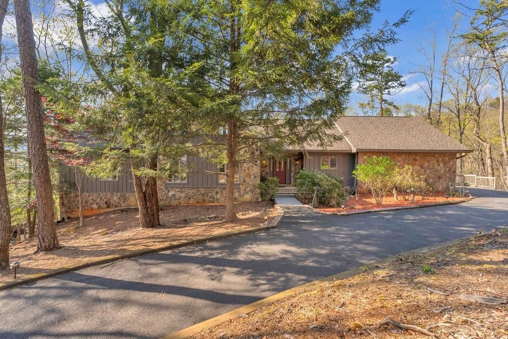 188 Tea Berry Lane, Jasper, GA 30143