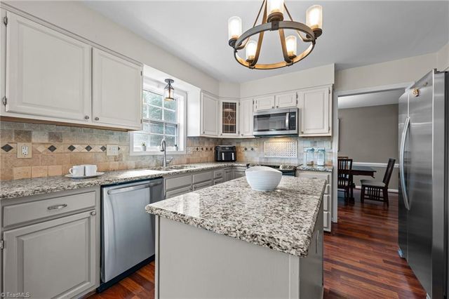 7710 Sorrel Run Court, Summerfield, NC 27358