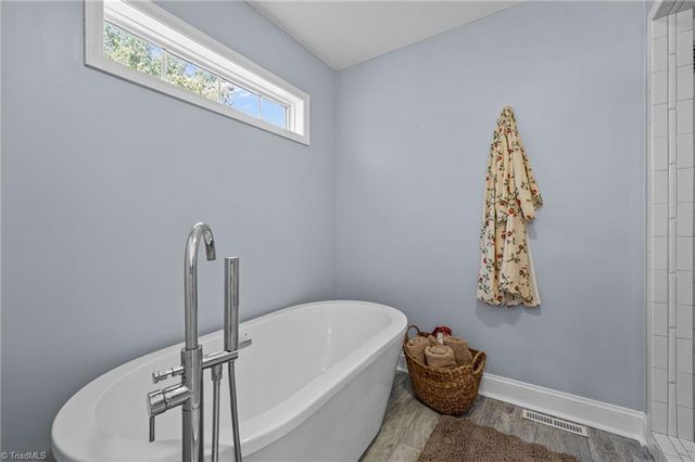 7710 Sorrel Run Court, Summerfield, NC 27358