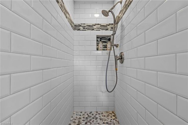 7710 Sorrel Run Court, Summerfield, NC 27358