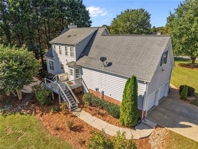 7710 Sorrel Run Court, Summerfield, NC 27358