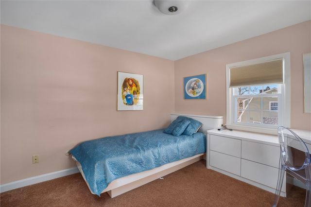 157 Sweetbriar Drive, Cranston, RI 02920