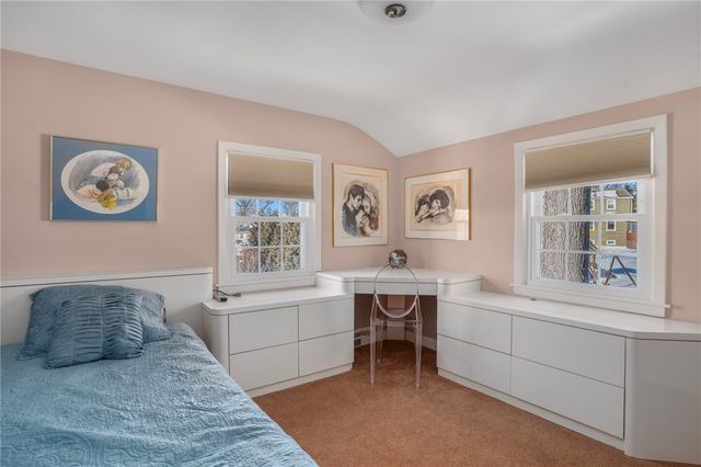 157 Sweetbriar Drive, Cranston, RI 02920