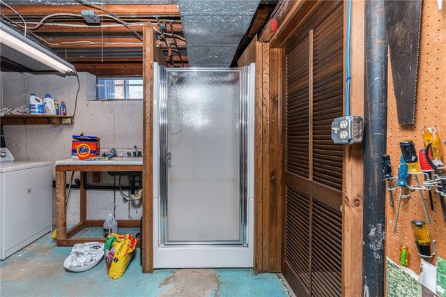 157 Sweetbriar Drive, Cranston, RI 02920