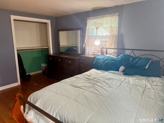 30 Allyn Avenue, Norwich, CT 06360