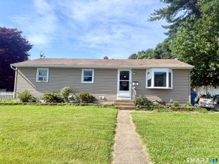30 Allyn Avenue, Norwich, CT 06360