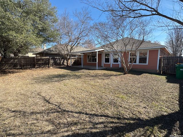 8363 Copperglen, Converse, TX 78109