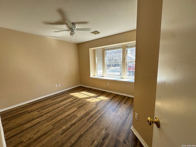 8363 Copperglen, Converse, TX 78109