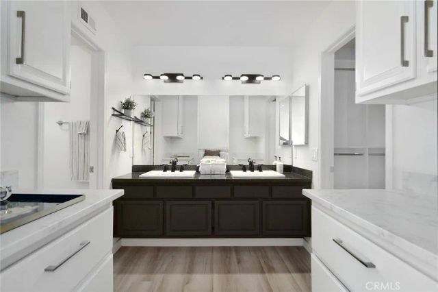 29022 Freshwater, Agoura Hills, CA 91301