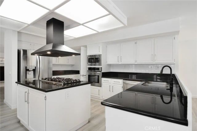 29022 Freshwater, Agoura Hills, CA 91301
