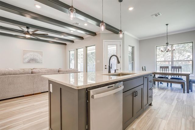 908 Meadowlark Lane, Granbury, TX 76048