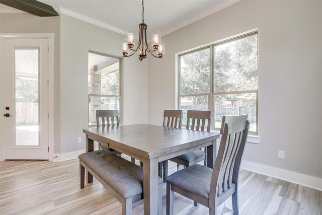 908 Meadowlark Lane, Granbury, TX 76048
