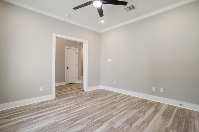 908 Meadowlark Lane, Granbury, TX 76048