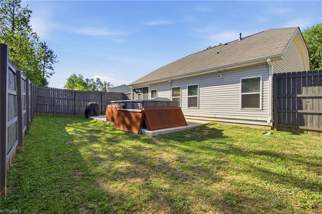 429 Oak Brook Drive, Salisbury, NC 28146