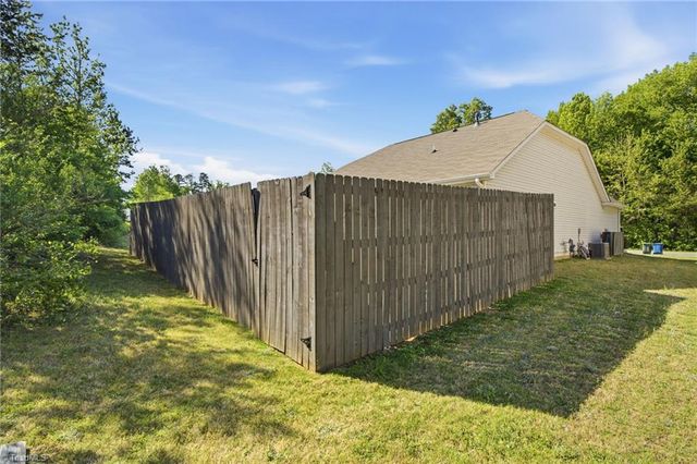 429 Oak Brook Drive, Salisbury, NC 28146