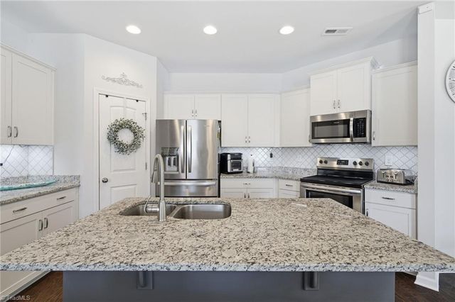 429 Oak Brook Drive, Salisbury, NC 28146