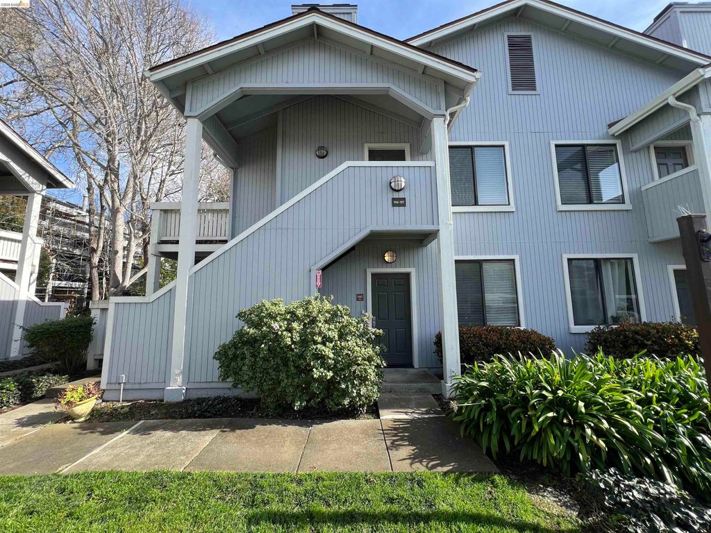 197 Schooner Ct, Richmond, CA 94804