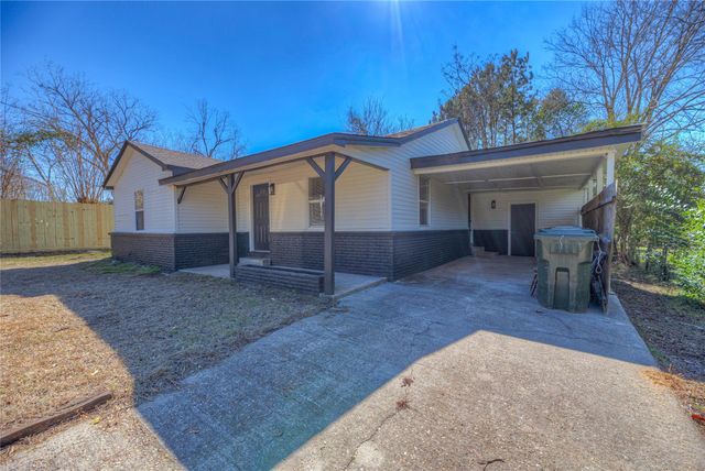 709 N Pine Street, Woodville, TX 75979