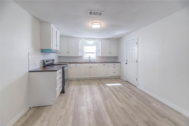 709 N Pine Street, Woodville, TX 75979