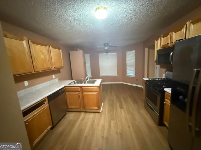 6869 Fireside Lane, Atlanta, GA 30349
