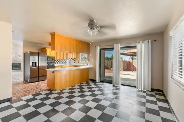 2033 Lilac Lane, Alpine, CA 91901