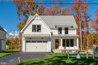 2036 WILLIAM AVE, Essex, MD 21221
