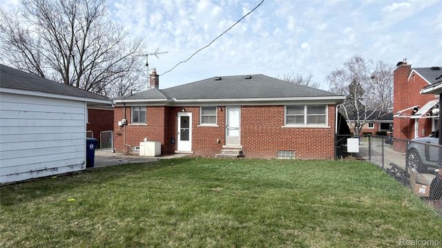 9024 San Jose, Redford Charter Township, MI 48239