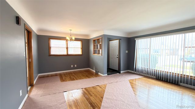 9024 San Jose, Redford Charter Township, MI 48239