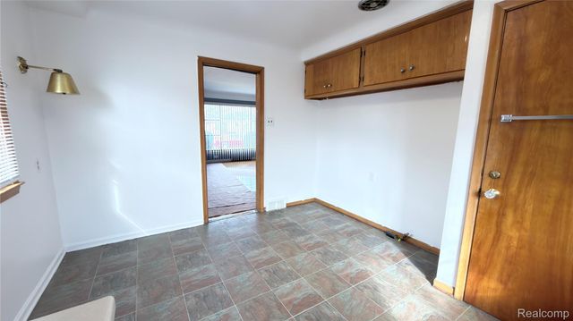 9024 San Jose, Redford Charter Township, MI 48239