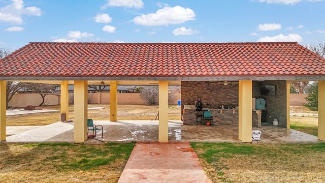 2 Santa Fe Place, Odessa, TX 79765