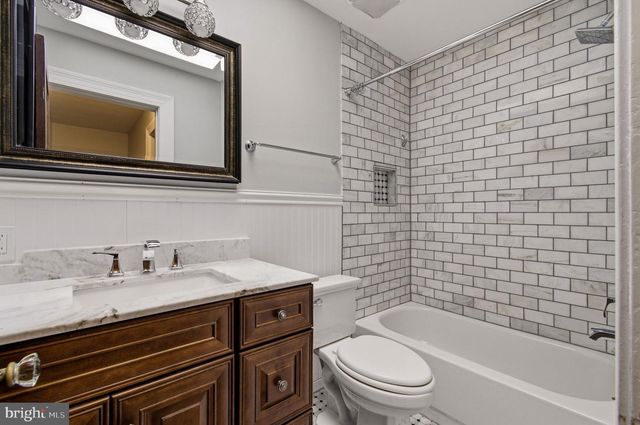 223 INGRAHAM ST NW, Washington, DC 20011