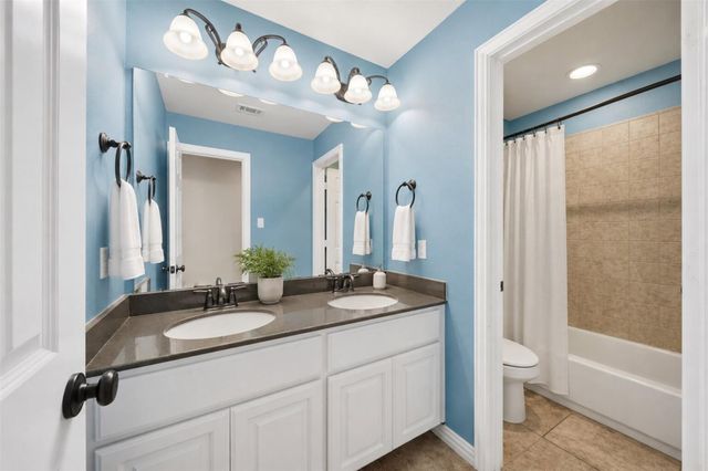 63 Vershire Circle, The Woodlands, TX 77354