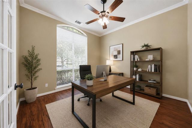 63 Vershire Circle, The Woodlands, TX 77354