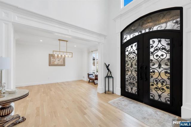 495 Wilson Avenue, Paramus, NJ 07652