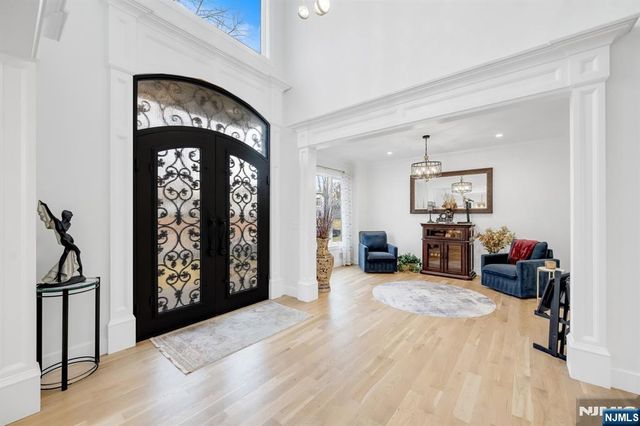 495 Wilson Avenue, Paramus, NJ 07652