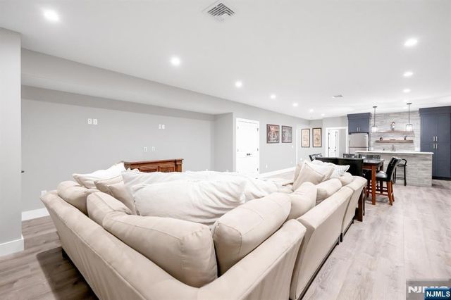 495 Wilson Avenue, Paramus, NJ 07652