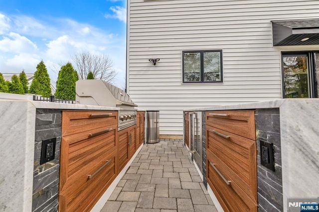 495 Wilson Avenue, Paramus, NJ 07652